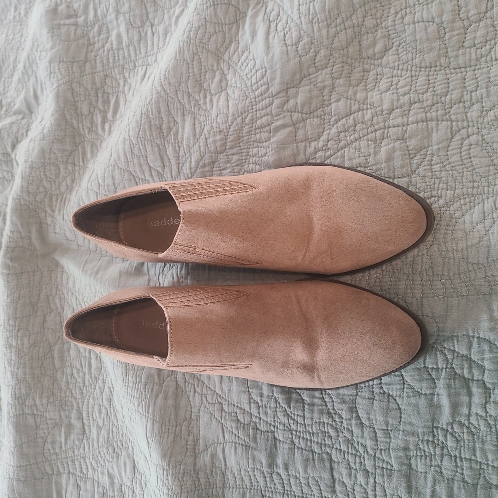 Tan bootie